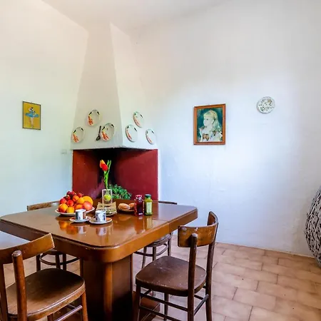Casale Morello كونفيرسانو